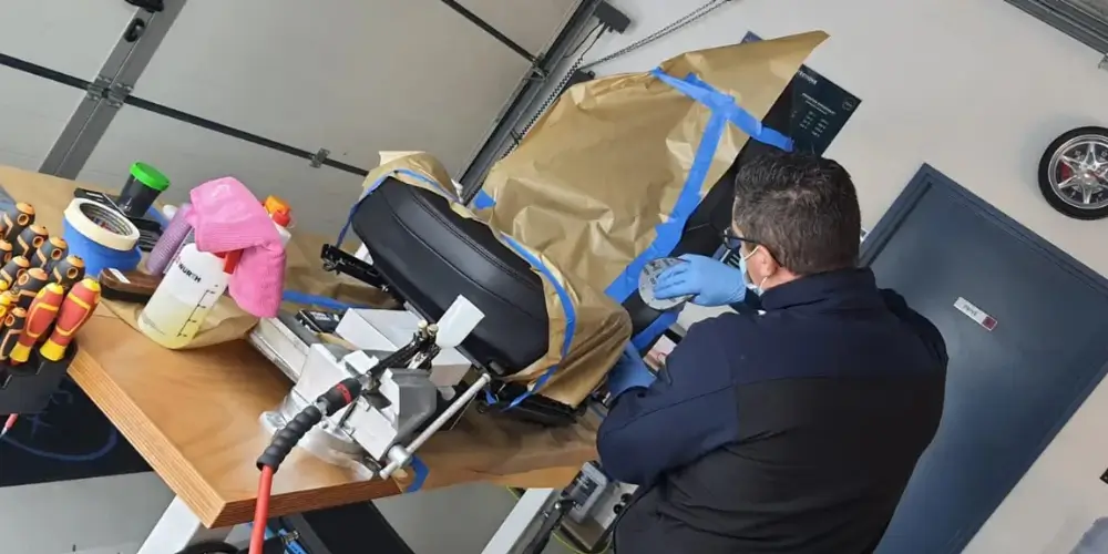 Rénovation cuir automobile