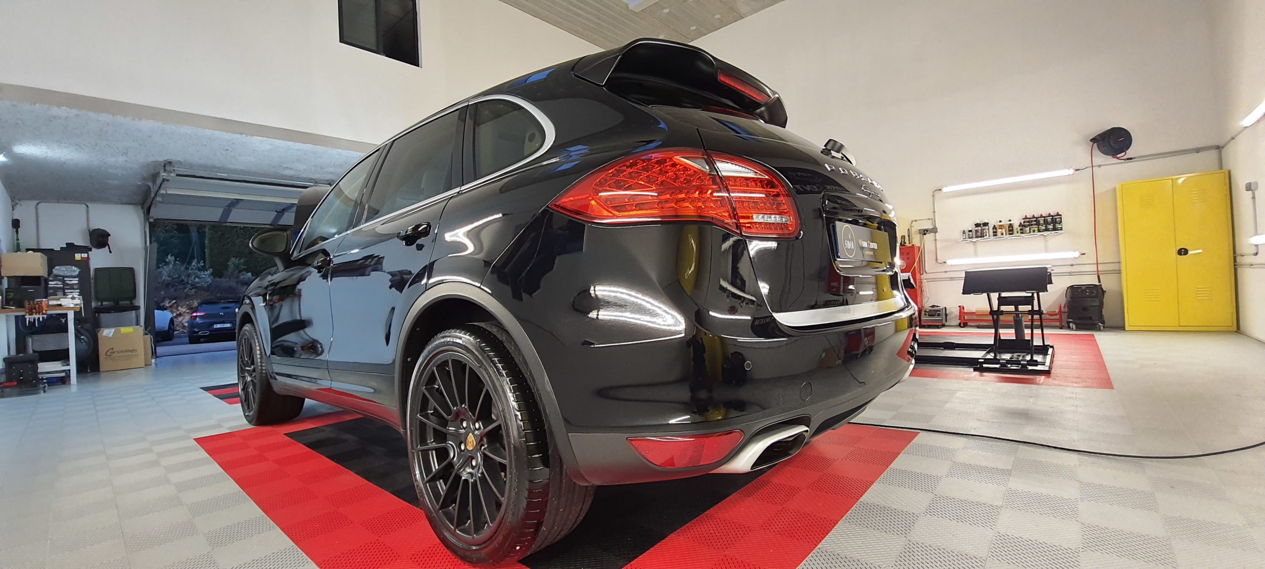 Nettoyage intérieur et extérieur Porsche Cayenne