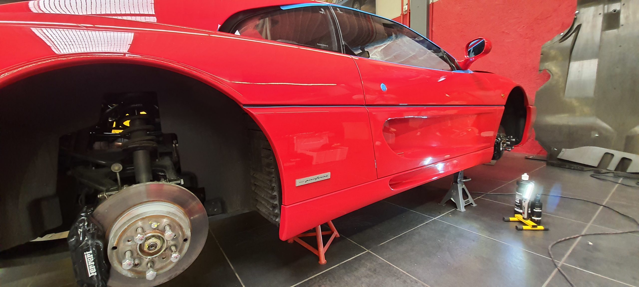 Polissage et lustrage Ferrari F355 Berlinetta